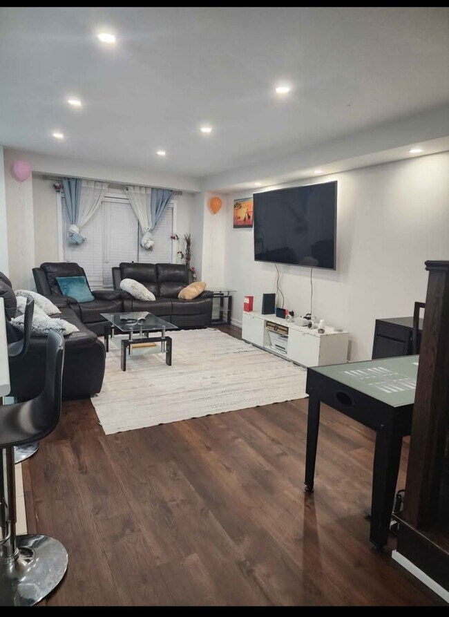 Photo - 55 Prestwick St