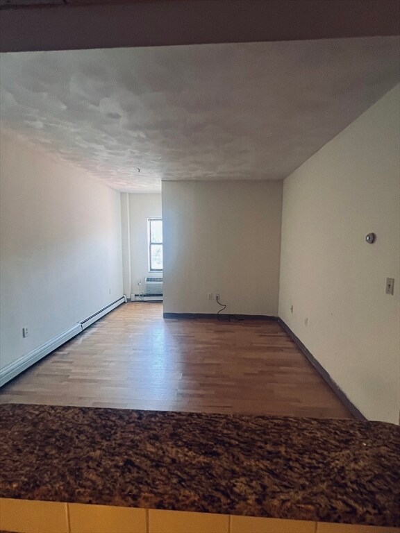 Building Photo - 373 Highland Ave Unit 303 Rental