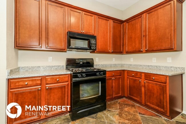 Photo - 2803 Logan Dr