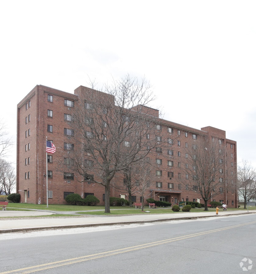 Photo - Columbia Arms