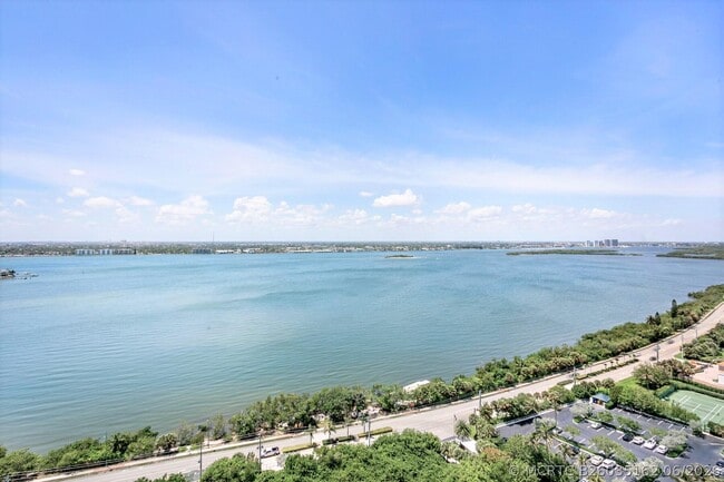 5070 N Ocean Dr Unit 23c