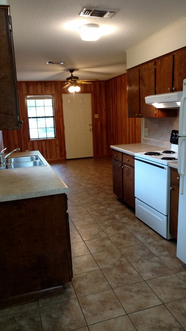 Photo - 105 Debra Ln Unit 105