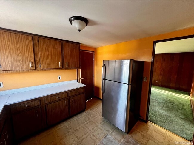 Photo - 463 Duryea Ave