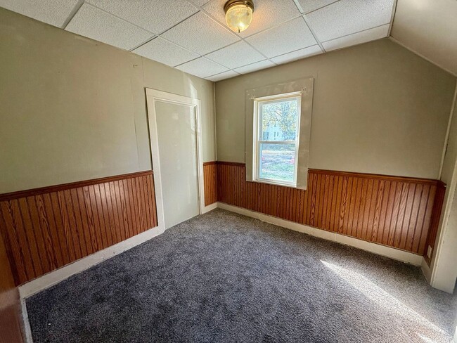 Photo - 915 S 4th Ave Unit #A