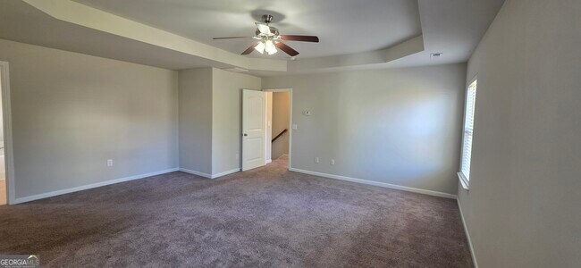 7373 Ledgestone Ln