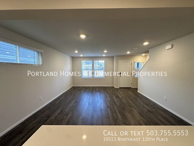 Photo - 10513 NE 120th Pl