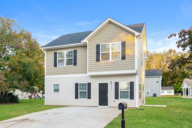 Photo - 5613 Phillips St