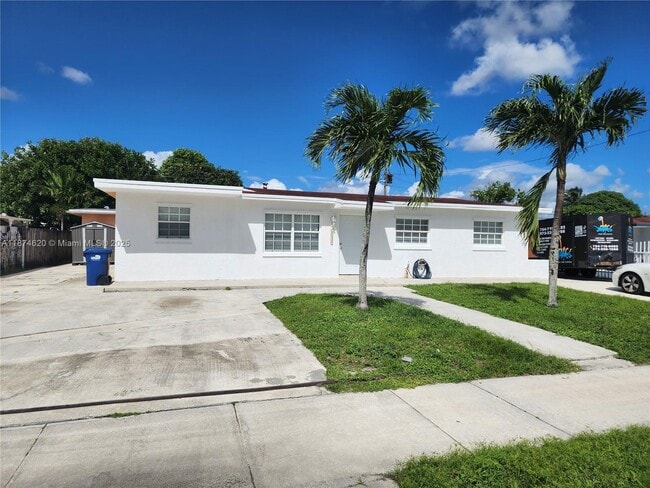 Building Photo - 5431 NW 178th Terrace Unit 1 Rental