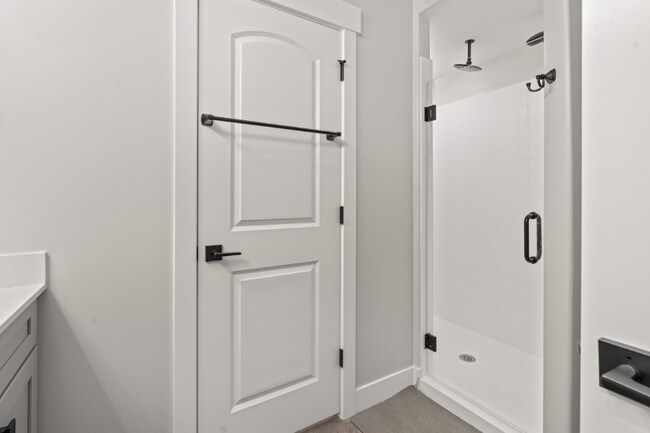 Photo - 2081 N 4100 W Unidad 2081 N 4100 W