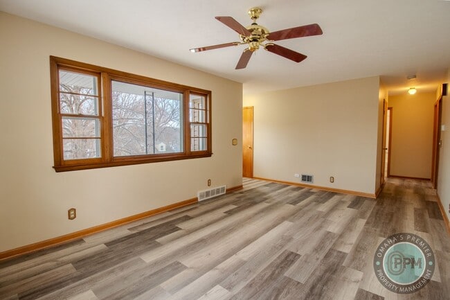 Photo - 3 Bed Home | 67th & Blondo