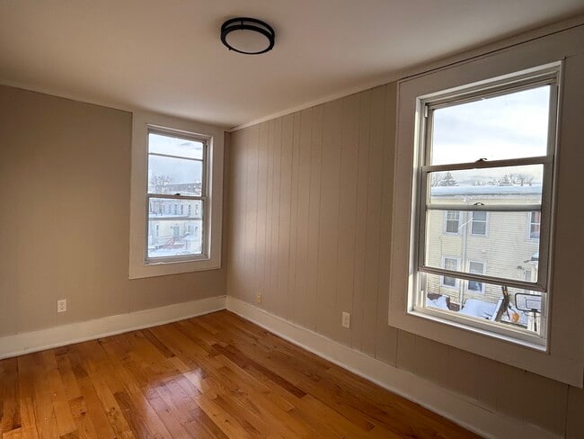 Photo - 13 Hampden St Unit 2