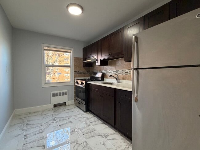 Photo - 353 S Center St Unit 8B