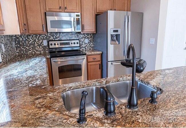 Photo - 2092 Ayrsley Town Blvd