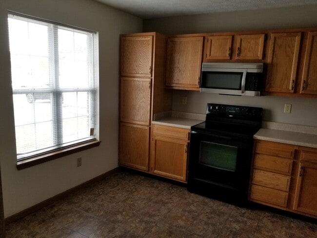 Photo - Spacious 3-Bedroom, 2-Bath with 2-Car Attached Garage!