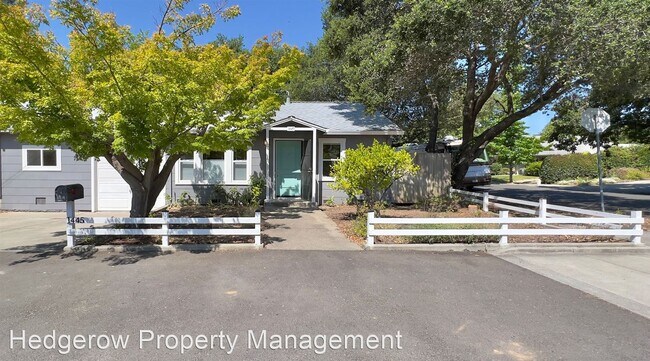 2 br, 1 bath House - 1445 East Avenue - 2 br, 1 bath House - 1445 East Avenue