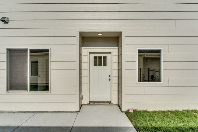 Photo - Area151-Cromwell Plan