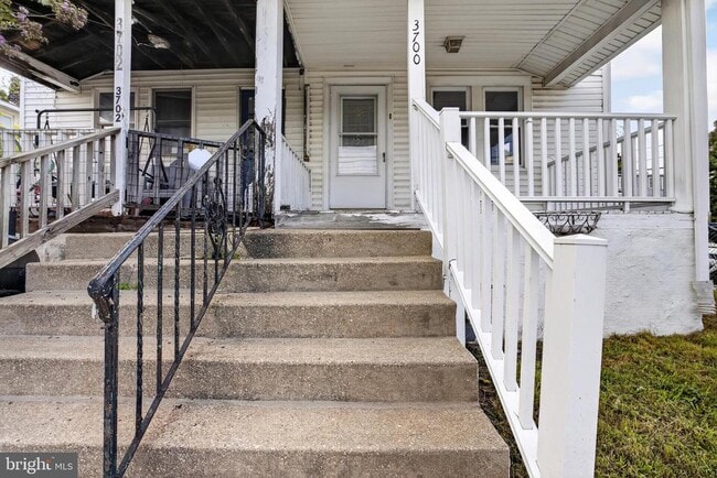 Photo - 3700 W 9th St