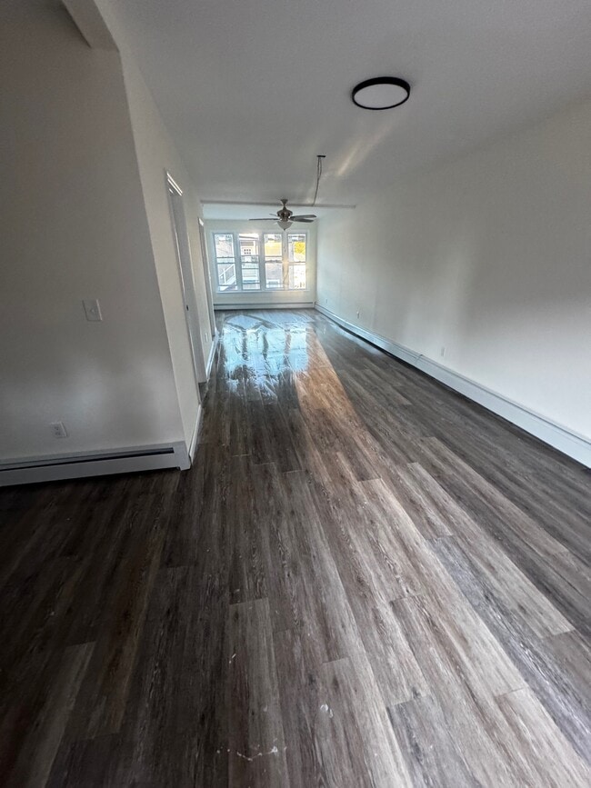 Photo - 23 Old Lake Rd Unit Apartment 4