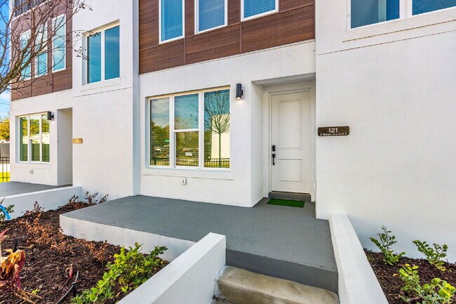 Photo - Beautiful 3 Bedroom Townhouse Minutes From... Unidad 1