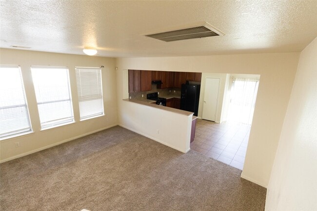 Photo - 8011 Singing Sonnet Ln