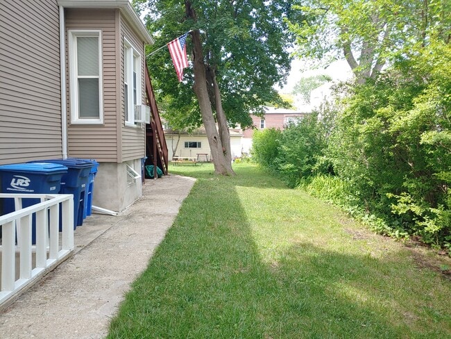 Photo - 1422 Oakwood Ave Unit 1