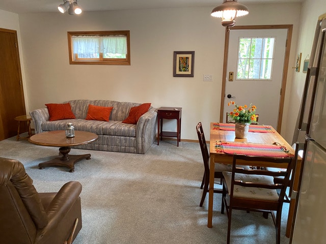 Photo - 150 Flathead Lodge Rd