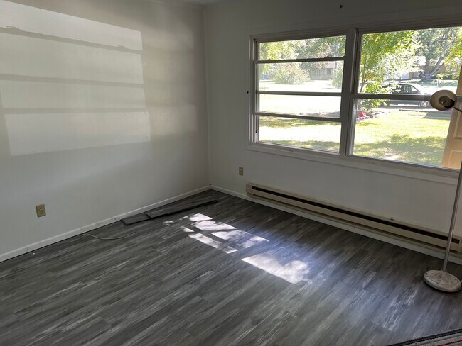 Photo - 150-152 Fauber Ln