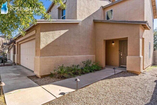 Building Photo - 8459 N Placita De La Manzana