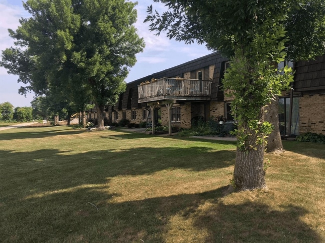 Crow's Nest Apartments