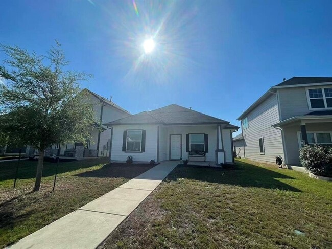 Building Photo - 141 Mammoth Dr