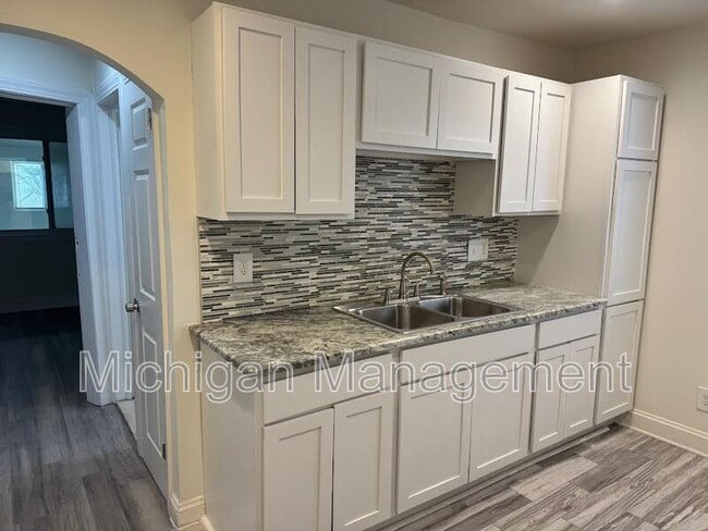 Photo - 17164 Northlawn St