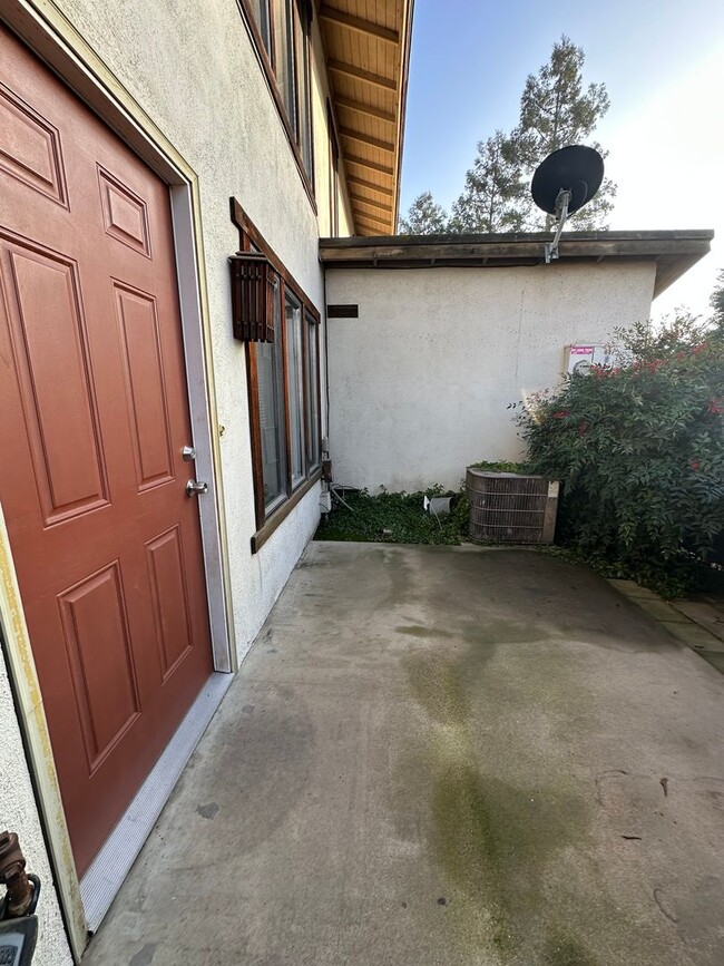 Photo - Adorable 1 bedroom in a gated community!