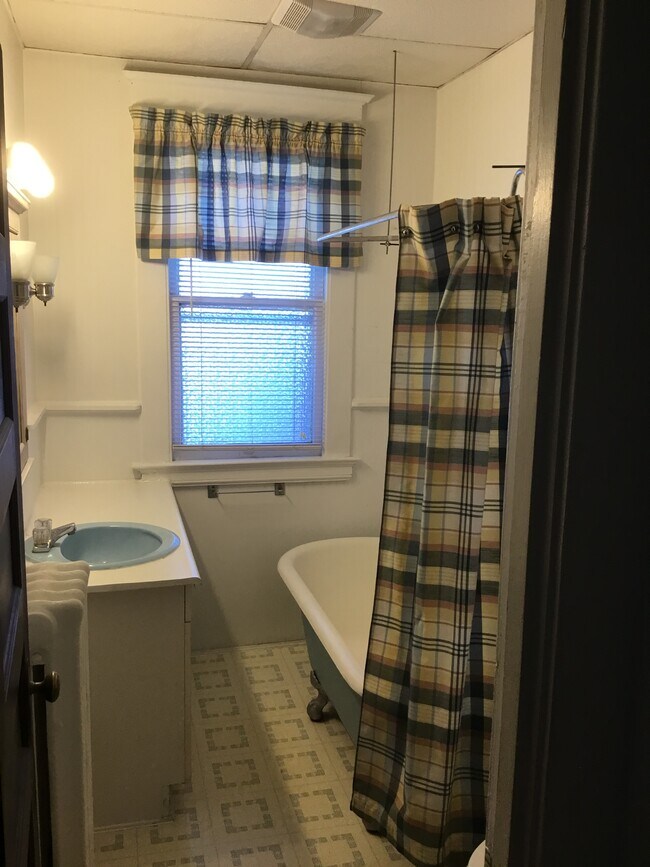 89 Migeon Ave Apartments Torrington, CT