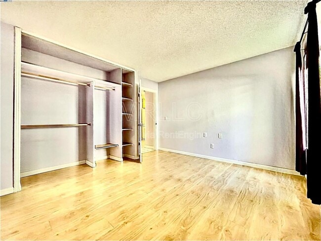 Photo - 2077 Washington Ave Unit 114