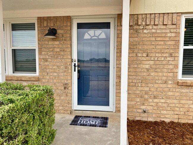 Photo - 5539 Auburn St