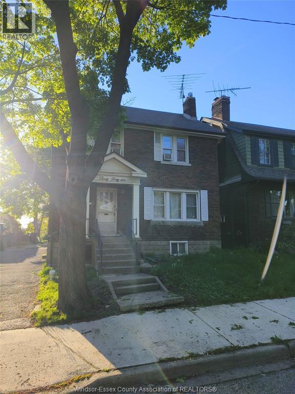 Photo - 3046 Alexander Ave