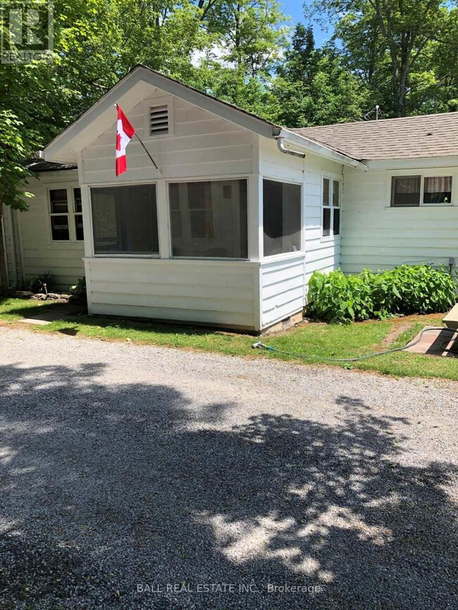 Photo - 293 Riverside Dr