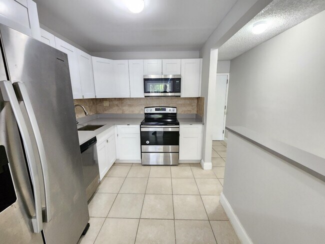 Photo - 4304 NW 9th Ave