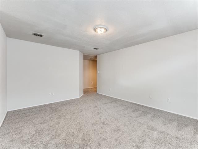 Photo - 1400 Royal Meadows Tr
