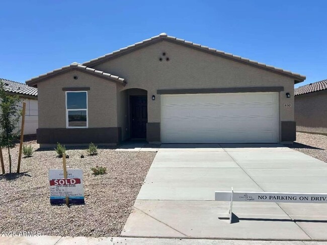 Photo - 830 Maricopa Rd House