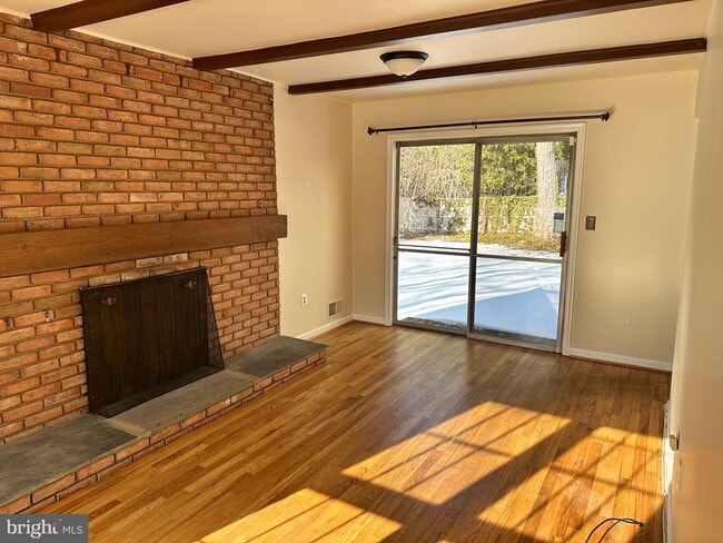 Photo - 4405 Bel Pre Rd