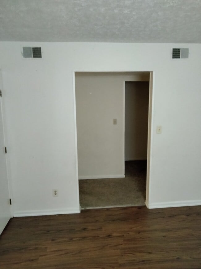 Photo - 534 Bellwood Dr Unit #1