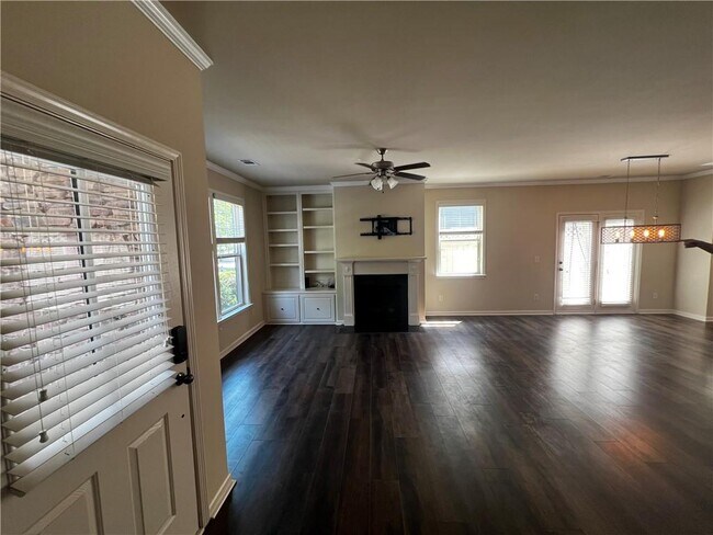 Photo - 750 Village Field Ct NW