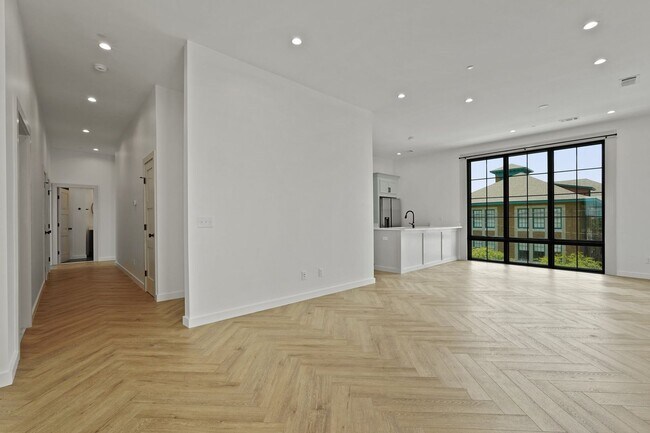 Photo - The 912 Building C Unit Building C -  2