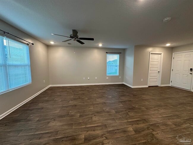 Photo - 7540 Oak Lake Blvd