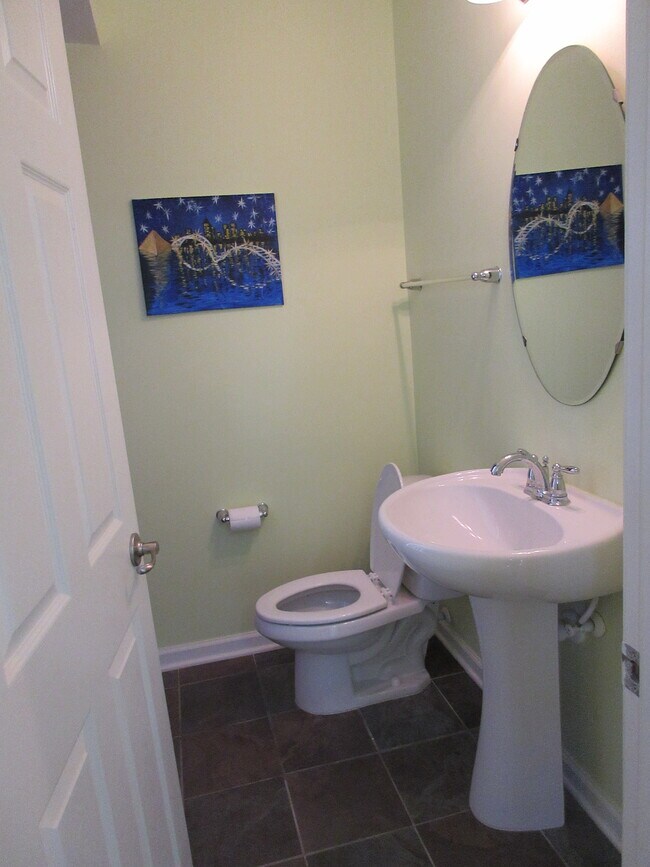 Photo - 469 Rolkin Rd