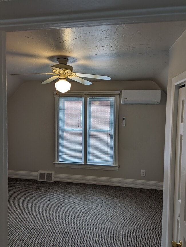 bedroom #1 - 1313 Mason St Unit Upper