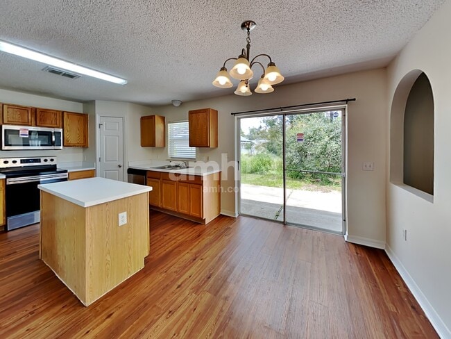 Photo - 1742 Sail Ct