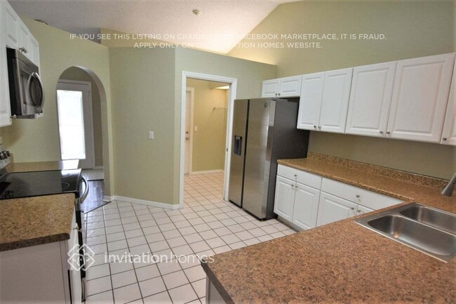 Photo - 4061 Prairie View Dr N