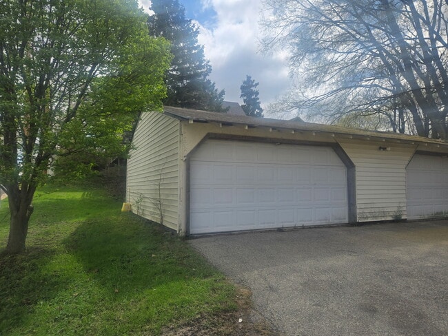 4 car garage (you get half) - 148 1/2 N Watertown St